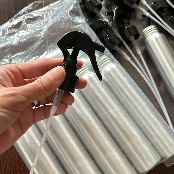 Lot of 12 aluminium spray bottle of 120 ml New - Picture 3 of 3